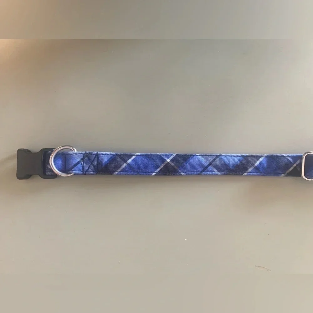 N/A blue plaid